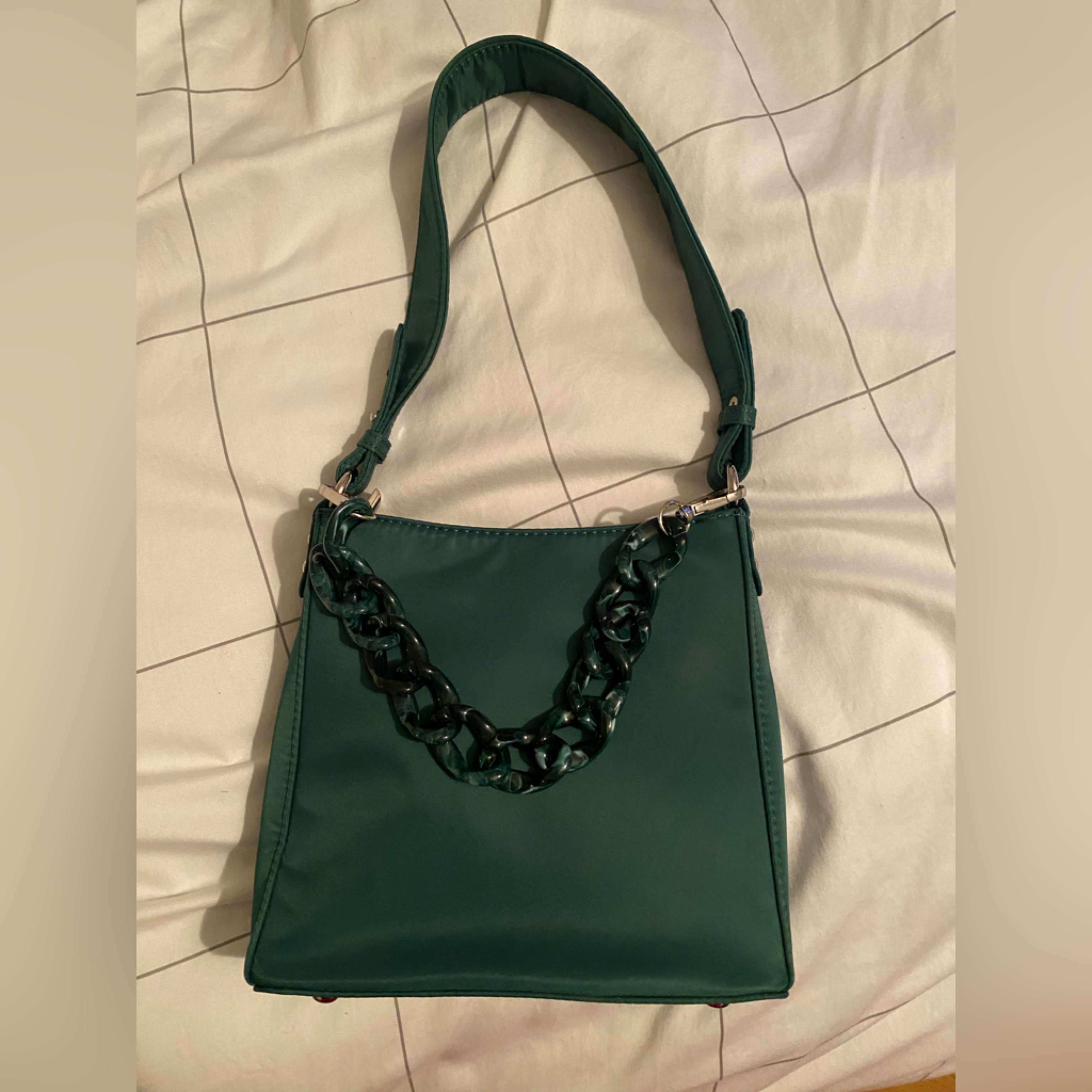 Hvisk Emerald Green Shoulder Bag
